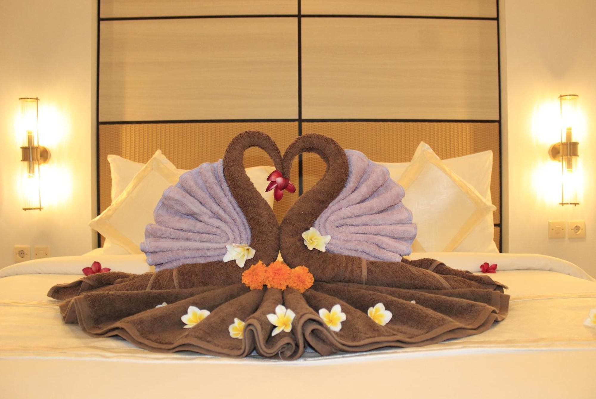 Suite Ocean Blue Batununggul Εξωτερικό φωτογραφία