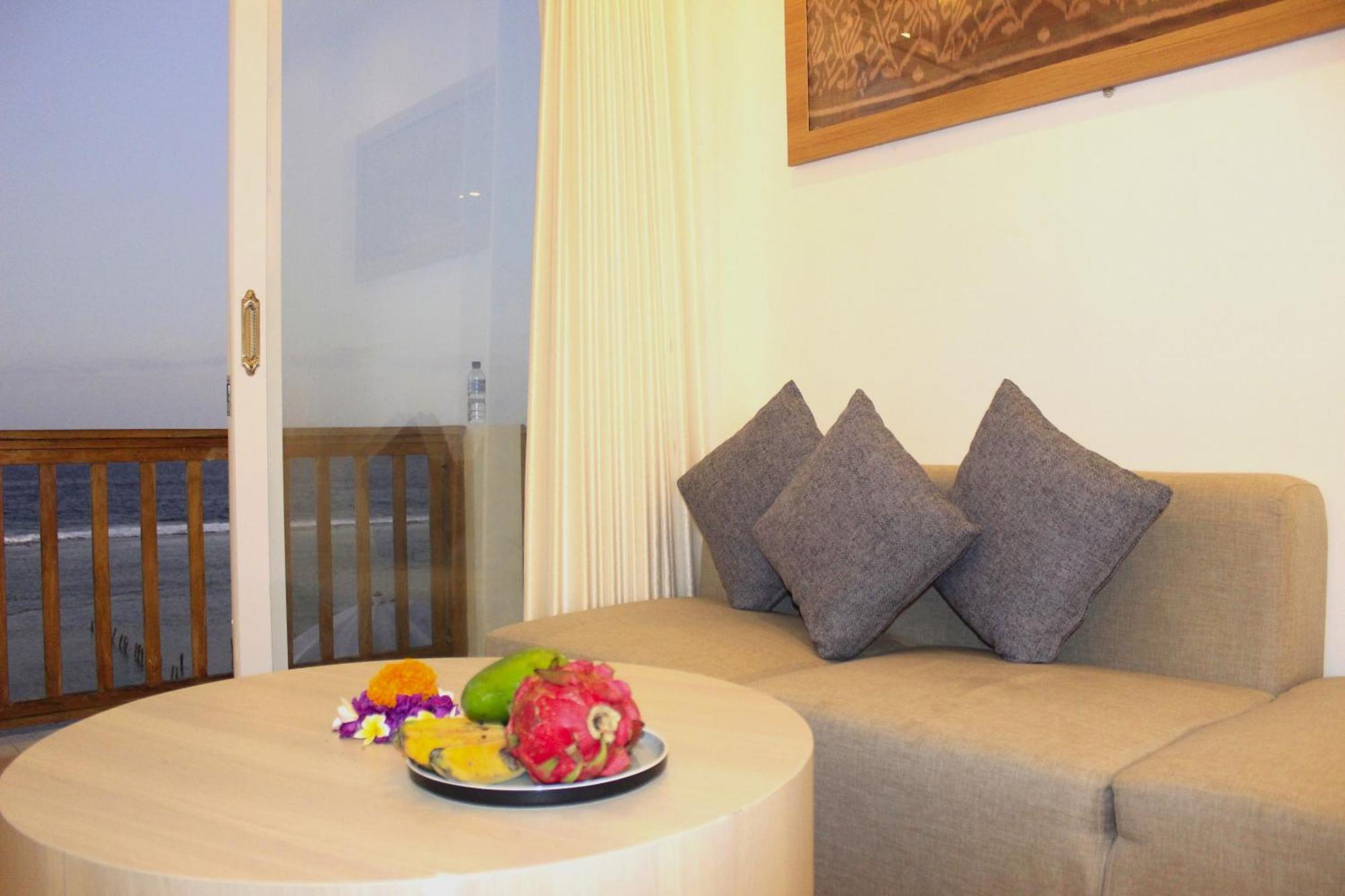Suite Ocean Blue Batununggul Εξωτερικό φωτογραφία